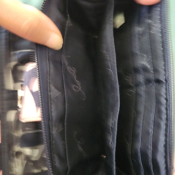 Wallet - Picture 2 of 6